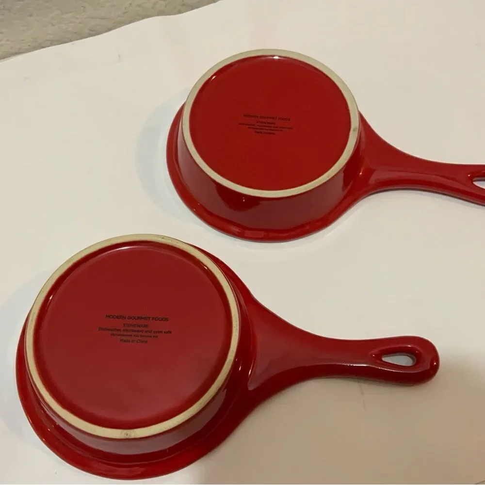 Modern Gourmet Mini pie/ quiche cookware 2 pieces